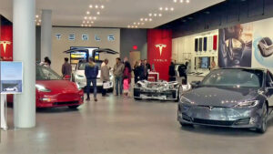 The $0 Tesla Marketing Strategy You Can Adopt Yourself